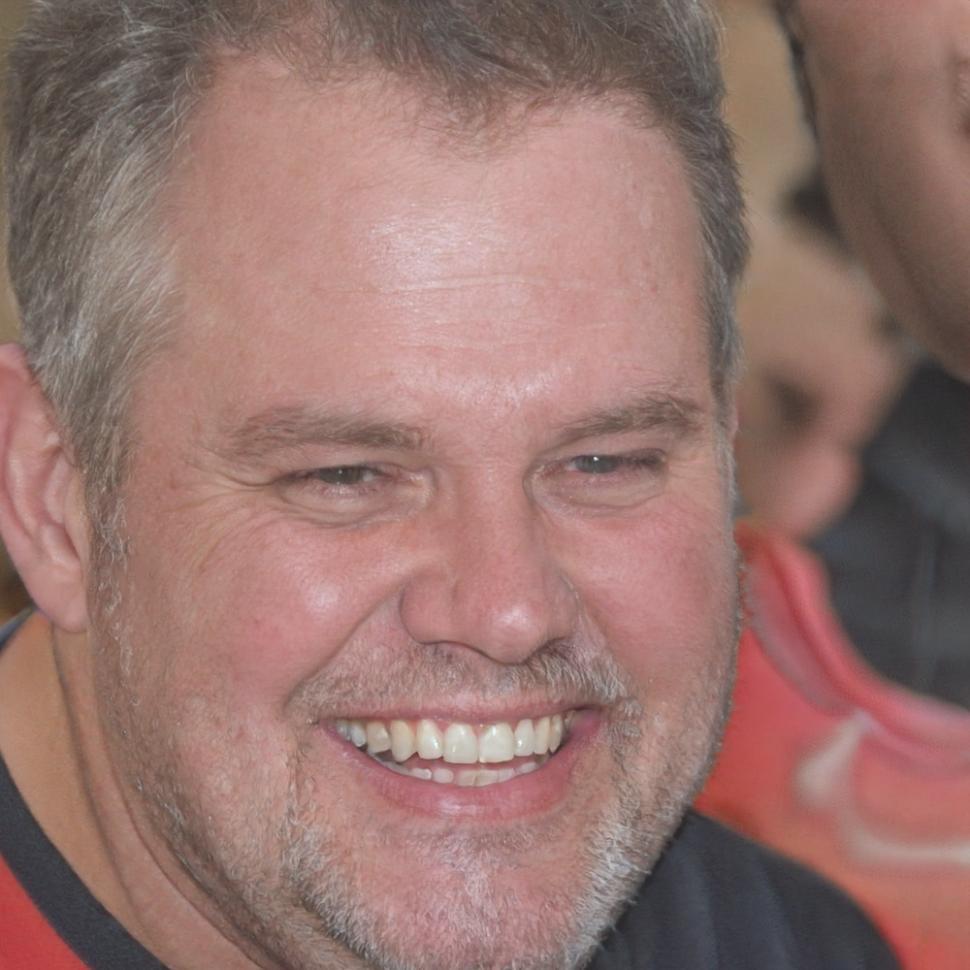 Portrait de Julien Desmarais, formateur en analyse financière